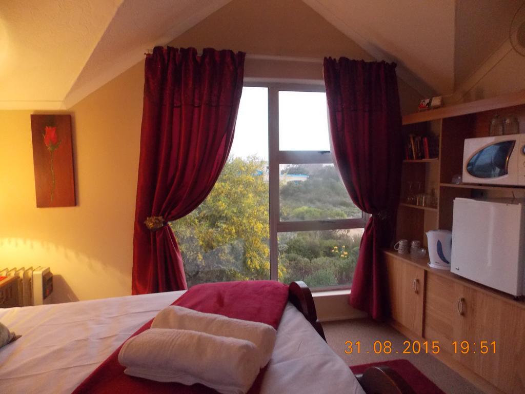 Avondsrus Guesthouse Bettyʼs Bay Exterior foto
